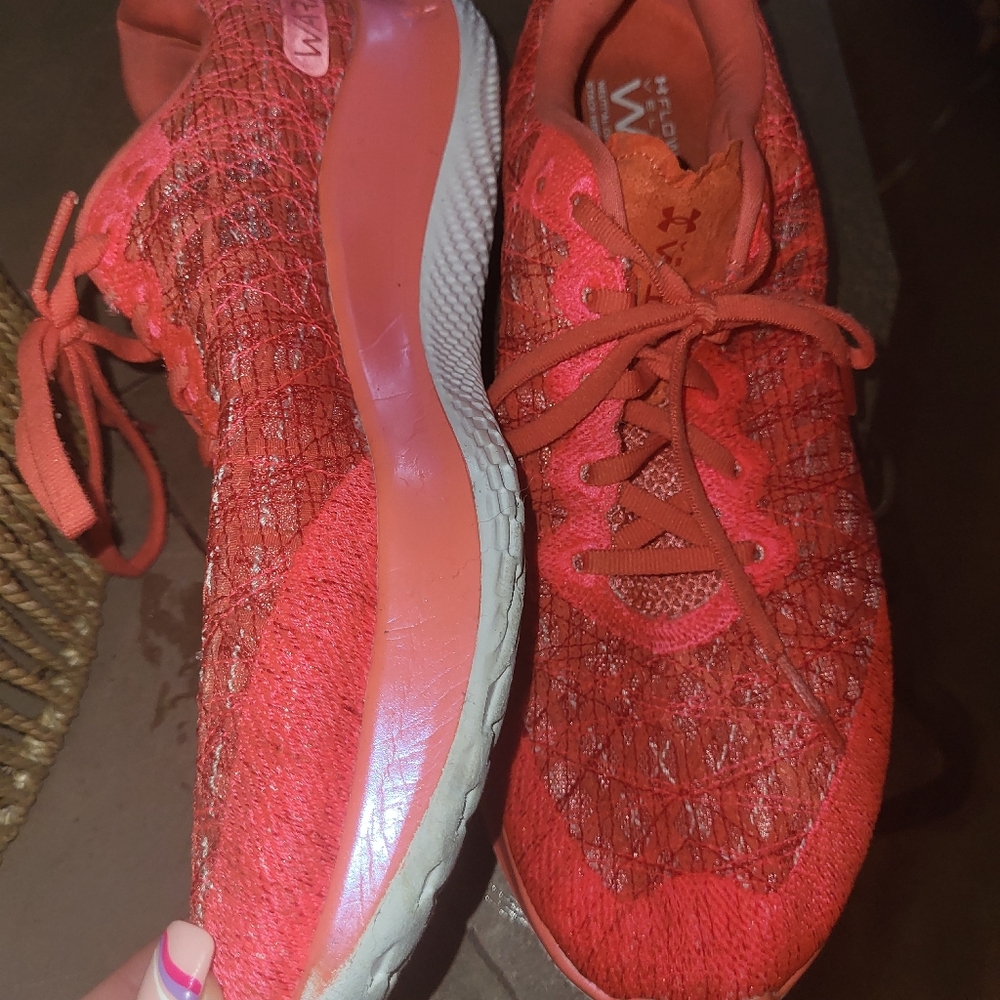 Under Armour FLOW Athletic Shoes - Picture 3 of 8